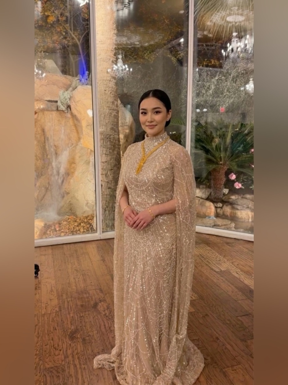 Unk Gold Beaded Long Sleeve Evening Gown